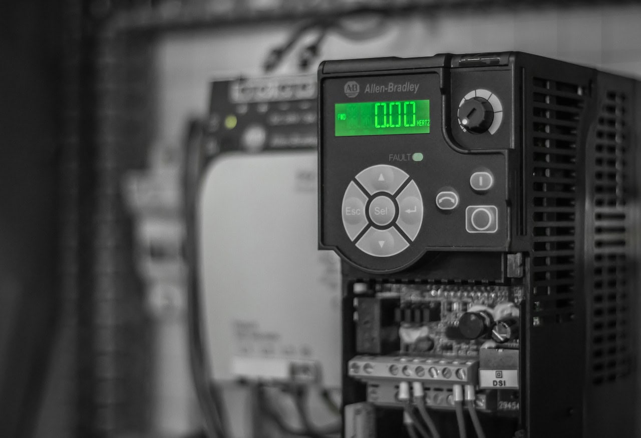 drive electronics technology modern 3645530
